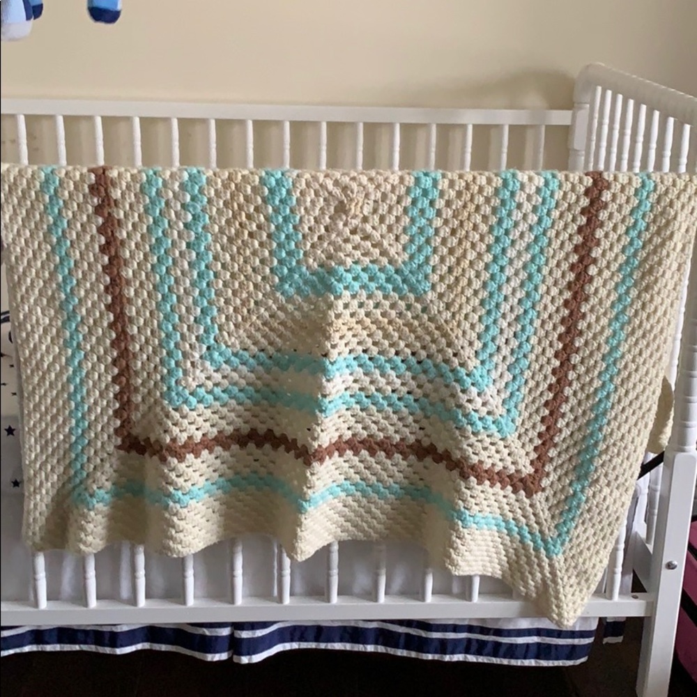 Baby, crochet blanket. Nursery bedding